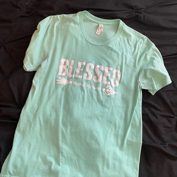 various items - Picture 2 of 16